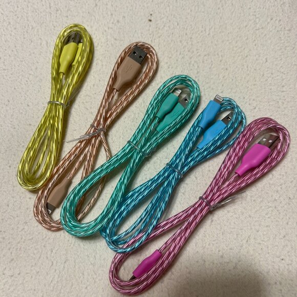 IDiSON 5 Color 5 Pack iPhone iPad Charging Cables. New never used. (1007) - Picture 3 of 3